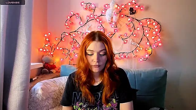 Ungoliant_Kiss live cam