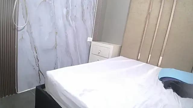 vanessarodriguez69 live cam on Stripchat