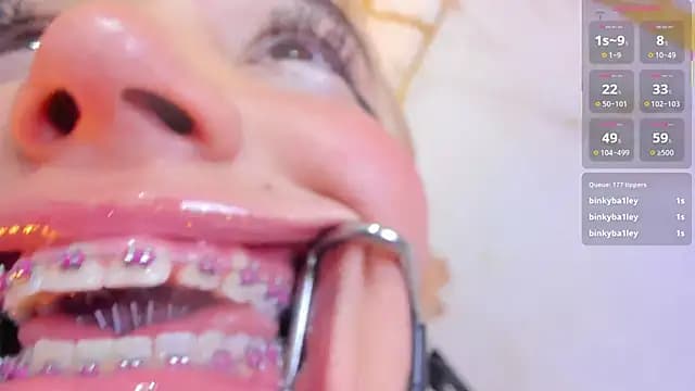 hinata_dolly live cam