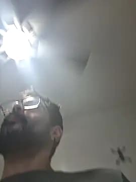 Zander823 live cam