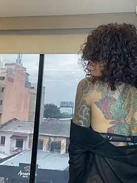 LizStorm_ live cam