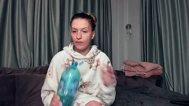 LaraStone69 live cam