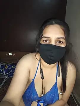 REENA-STRIP live cam