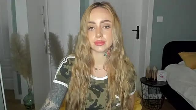 sexyCoralie live cam