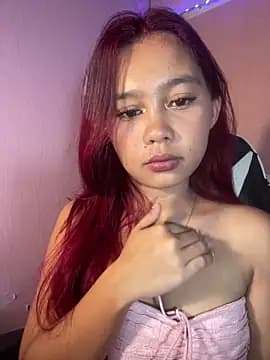 ursweet_babygirl live cam