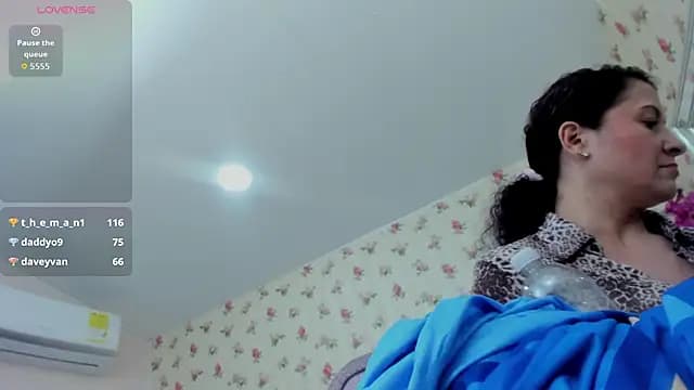 crystal_watson0 live cam