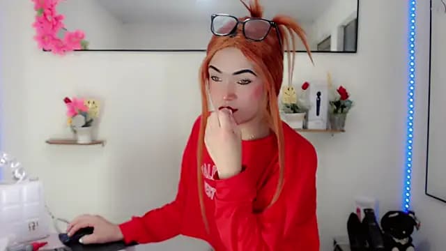 NathalialLooes live cam