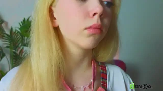 Rochelle_kitty live cam