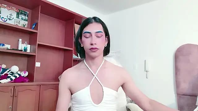 Alexadomina22 live cam
