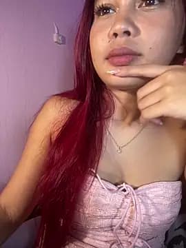 ursweet_babygirl live cam
