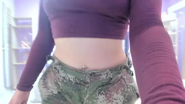 Goldentemptation_ live cam