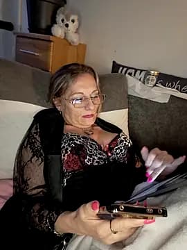 Blond_lady_czech live cam