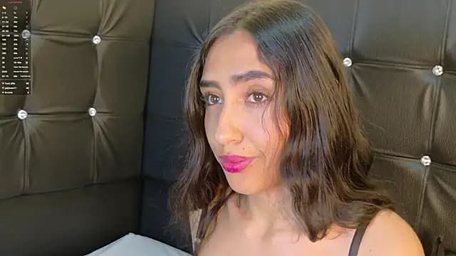 Angelasexx live cam on Stripchat
