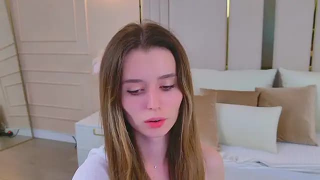MarybethSnow live cam