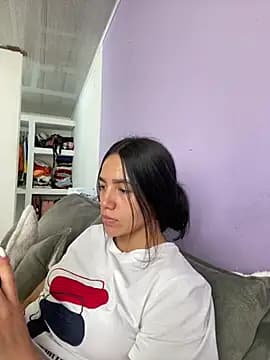 Marianahb-e live cam
