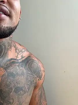 zaiin_diesel live cam