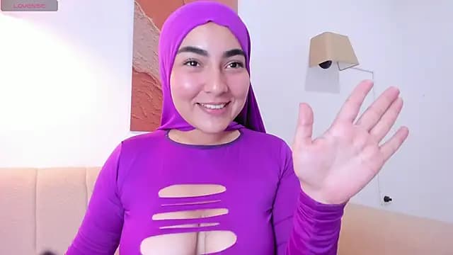 Malika_Noor live cam