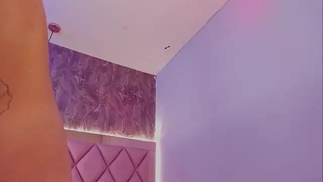 megan_100 live cam
