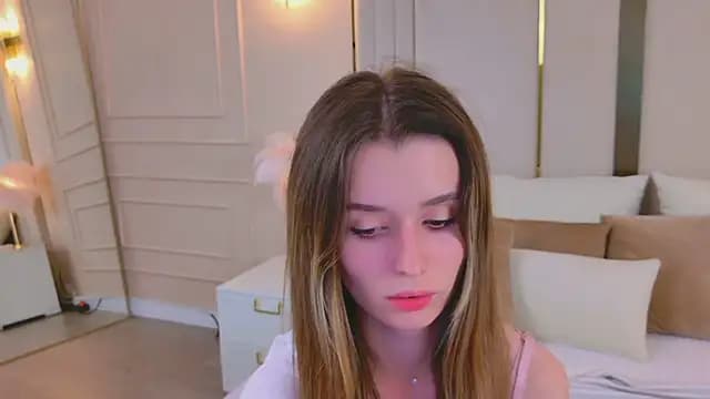 MarybethSnow live cam