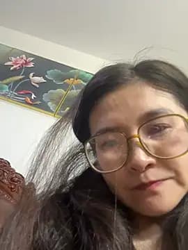 yinyin326 live cam