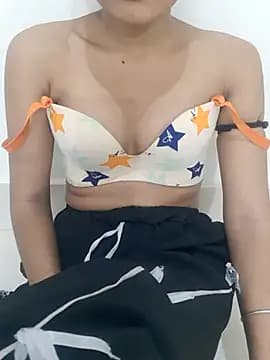 Riya_rani7 live cam