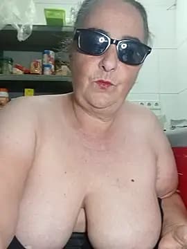 eroticjessitop live cam
