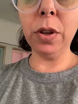 LupitaHaze live cam