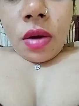 Bhoomi-Sharma live cam