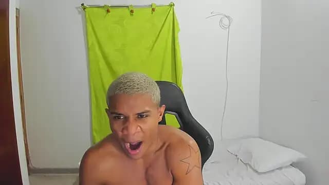corzoethan live cam