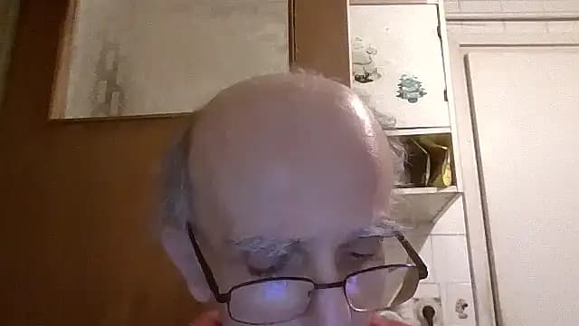 mariusica1 xh live cam