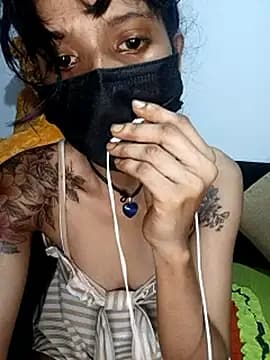 emali_baba live cam