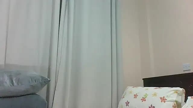 Huge_Bootybae live cam