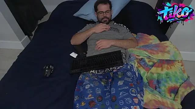 Zander823 live cam