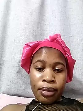 Cherrydollx live cam