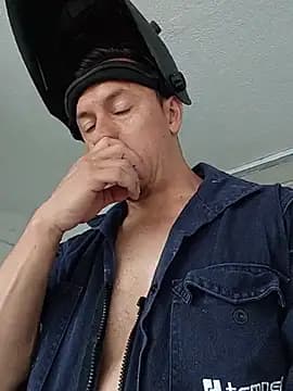 L_hotcream live cam