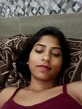 Rani-8788 live cam on Stripchat