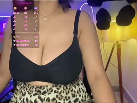 dilsheen_kaur_live live cam