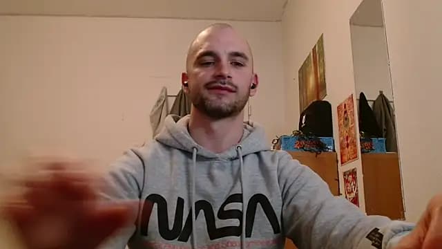 OskarBreno live cam