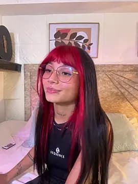 Emma_duff live cam
