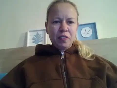 jennyblondeuk live cam