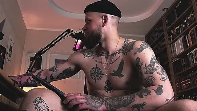 FindomJason live cam on Stripchat