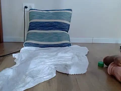 charlyporno22 live cam