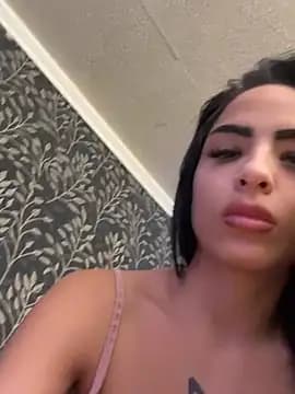 Evelin199 live cam