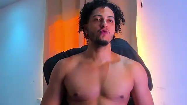 Kris_Khalifa69 live cam