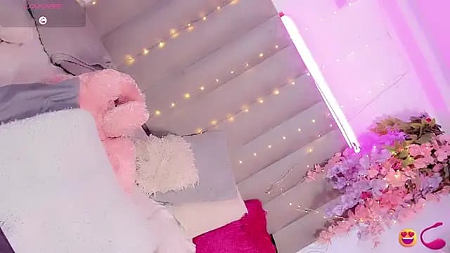 Nina_Keyli live cam