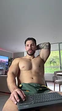 Valenthino_Salvatore live cam