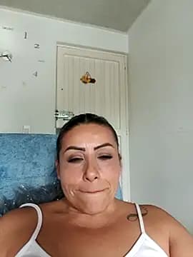 maynor_1998 live cam