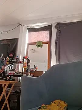 ChuckyyDee live cam