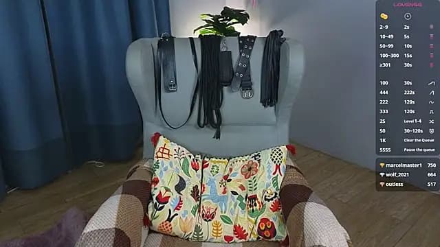 laracroftmansion live cam