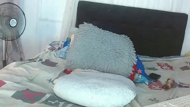 NATTYDOLL74 live cam